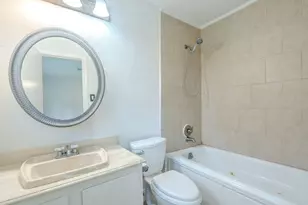 9818 Toucan Ln, Conroe, TX 77385 - Photo 13