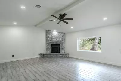 9818 Toucan Lane, Conroe, TX 77385 - Photo 3