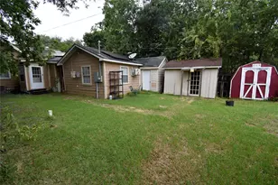 819 Center St, Pasadena, TX 77506 - Photo 5