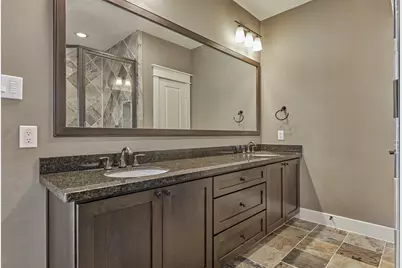 1114 W 15th Street, Houston, TX 77008 - Photo 19