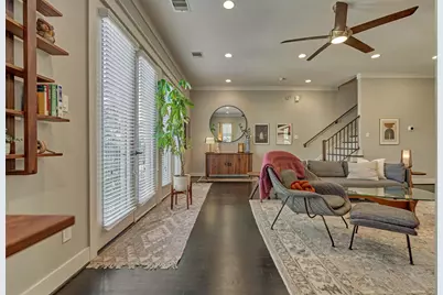 1114 W 15th Street, Houston, TX 77008 - Photo 7