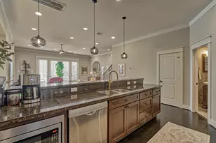 1114 W 15th St, Houston, TX 77008 - Photo 11