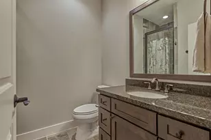 1114 W 15th St, Houston, TX 77008 - Photo 27