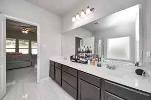 15446 Wandering Creek Trail, Houston, TX 77044 - Photo 19