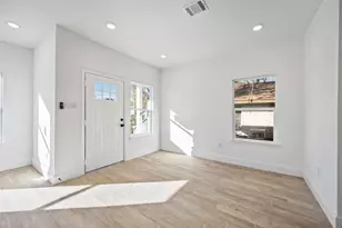 4139 Brinkley St, Houston, TX 77051 - Photo 3