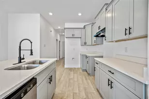 4139 Brinkley St, Houston, TX 77051 - Photo 9