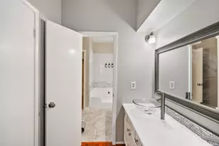 346 Wilcrest Dr, Houston, TX 77042 - Photo 19