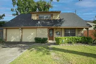 11746 N Evelyn Cir, Houston, TX 77071 - Photo 1