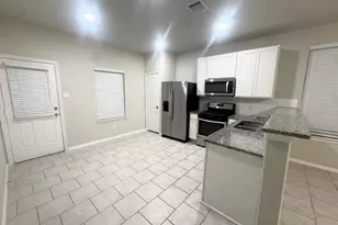 25734 Boxwood Hedge Ln, Tomball, TX 77375 - Photo 5