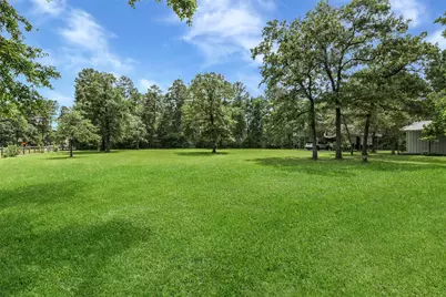 30311 N Holly Oaks Circle, Magnolia, TX 77355 - Photo 37
