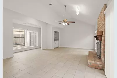 12714 Ashford Pine Drive, Houston, TX 77082 - Photo 11