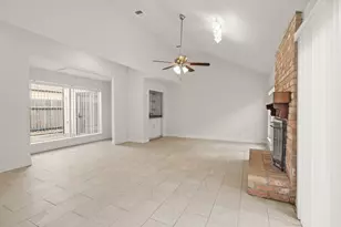 12714 Ashford Pine Dr, Houston, TX 77082 - Photo 11