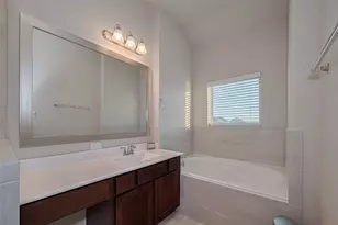 11922 Briarwood Hill Way, Houston, TX 77051 - Photo 33