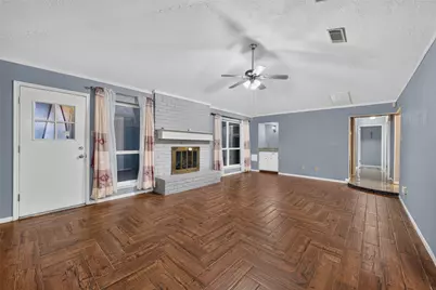 5714 Arbor Vitae Drive, Houston, TX 77092 - Photo 17