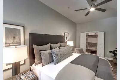 2111 Austin Street #301, Houston, TX 77002 - Photo 1