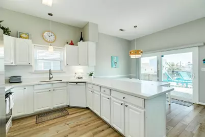 4008 Ector, Galveston, TX 77554 - Photo 15