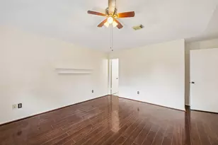 19927 Sutton Falls Dr, Cypress, TX 77433 - Photo 15