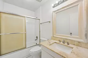 19927 Sutton Falls Dr, Cypress, TX 77433 - Photo 17