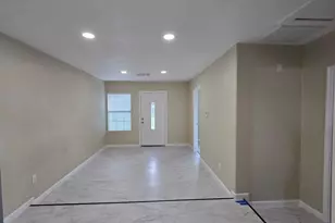 8703 Berndale St, Houston, TX 77029 - Photo 3