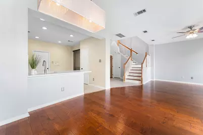 8026 Loyel Pointe Drive, Houston, TX 77064 - Photo 11