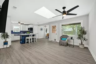 307 Winding Rd, Friendswood, TX 77546 - Photo 11