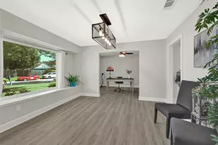 307 Winding Rd, Friendswood, TX 77546 - Photo 5