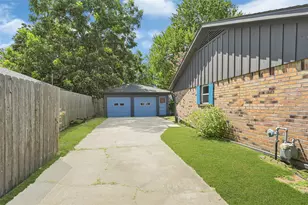 307 Winding Rd, Friendswood, TX 77546 - Photo 21