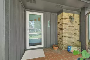 307 Winding Rd, Friendswood, TX 77546 - Photo 3