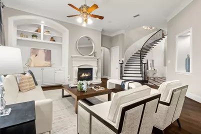 1518 Hillendahl Boulevard, Houston, TX 77055 - Photo 15