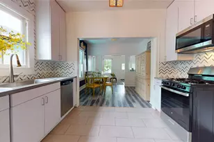 4807 Ave P 1/2, Galveston, TX 77551 - Photo 5