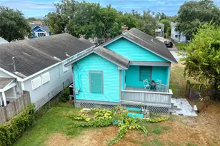 4807 Ave P 1/2, Galveston, TX 77551 - Photo 23