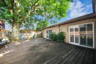 2210 Linea Del Pino St, Houston, TX 77077 - Photo 9