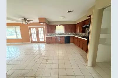 4100 Mockingbird Lane, Bay City, TX 77414 - Photo 5