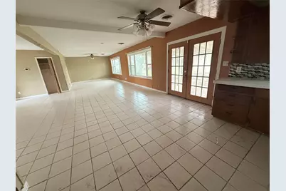 4100 Mockingbird Lane, Bay City, TX 77414 - Photo 7