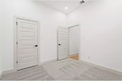 9819 Turnbow Street #C, Houston, TX 77029 - Photo 21