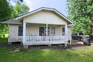 4810 S Acres Dr, Houston, TX 77048 - Photo 1