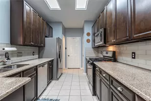 336 Capella Oaks Ln, Dickinson, TX 77539 - Photo 15