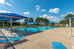336 Capella Oaks Ln, Dickinson, TX 77539 - Photo 3