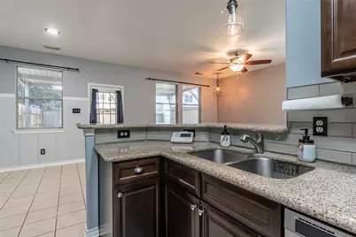336 Capella Oaks Lane, Dickinson, TX 77539 - Photo 11