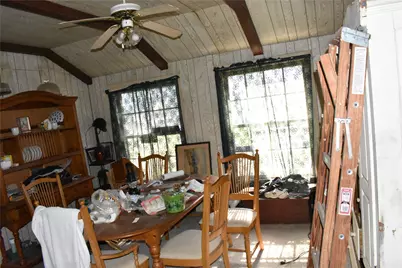 315 N Avenue D, Waelder, TX 78959 - Photo 15