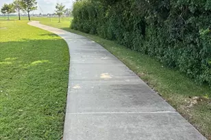 2710 Camden Hill Ln, Pearland, TX 77089 - Photo 45