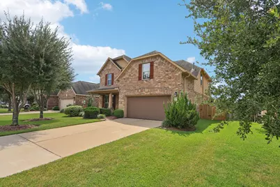 2710 Camden Hill Lane, Pearland, TX 77089 - Photo 3
