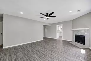 2623 Foxden Dr, Pearland, TX 77584 - Photo 17