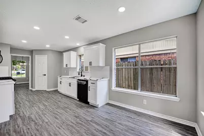 2623 Foxden Drive, Pearland, TX 77584 - Photo 23
