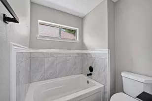 2623 Foxden Dr, Pearland, TX 77584 - Photo 43