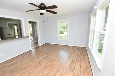 118 Wahl Street, Crosby, TX 77532 - Photo 3