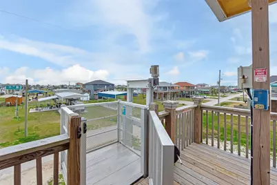858 East Road, Crystal Beach, TX 77650 - Photo 19