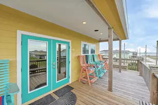 858 E Rd, Crystal Beach, TX 77650 - Photo 21