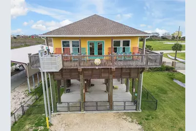 858 S East Road, Crystal Beach, TX 77650 - Photo 5