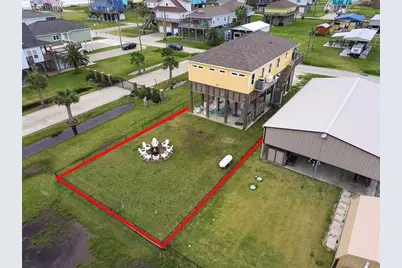 858 S East Road, Crystal Beach, TX 77650 - Photo 7